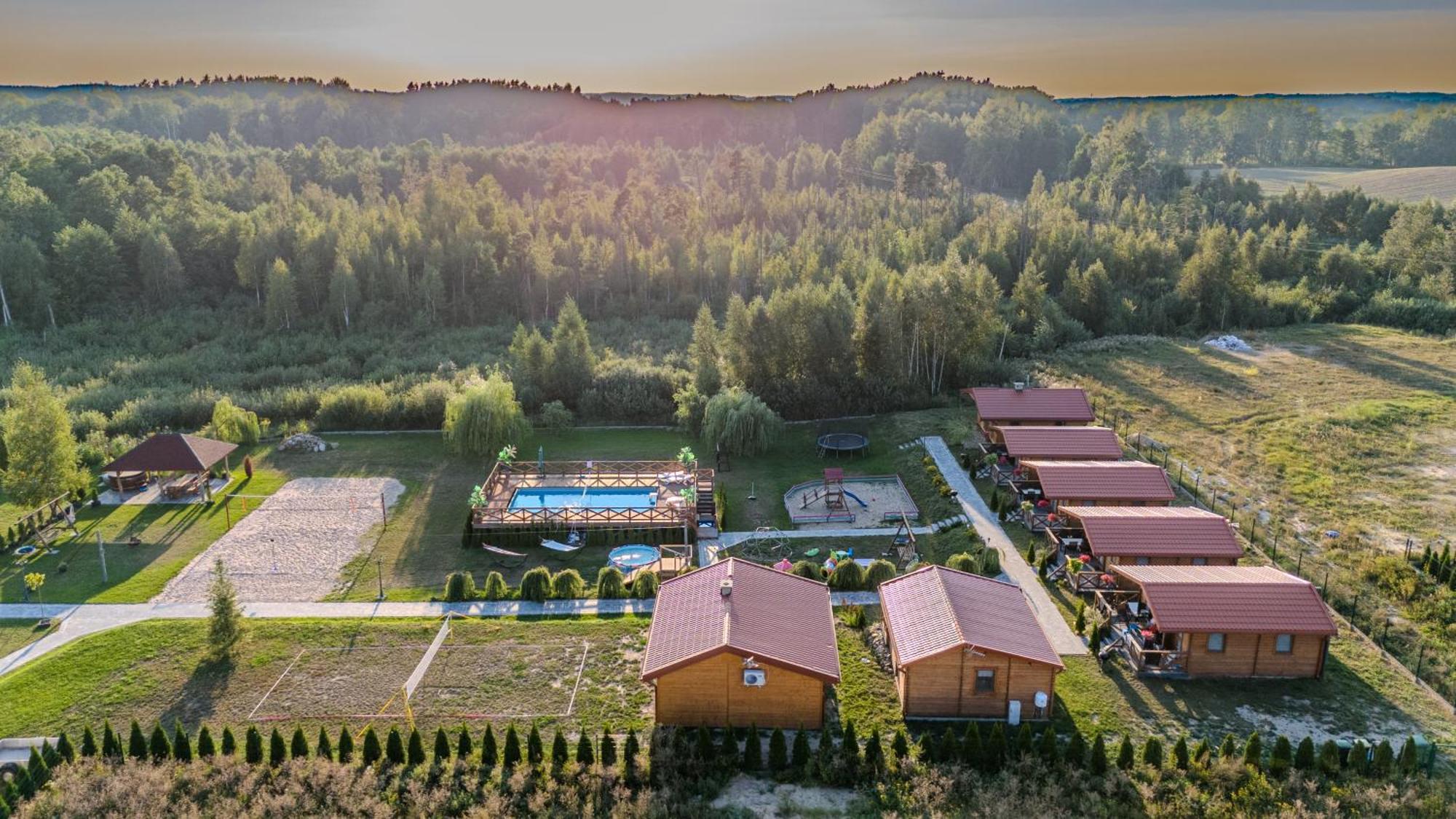 Zielona Dolina - Kompleks Dla Rodzin Z Dziecmi Mikołajki エクステリア 写真